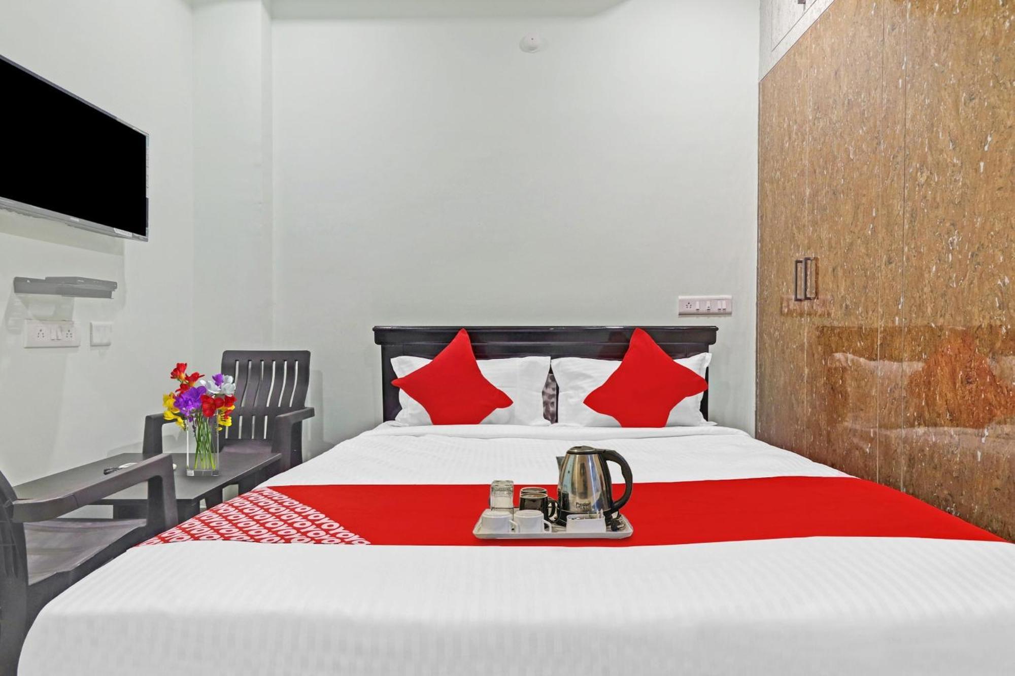 Hotel O Hanuma Residency Sururnagar Exterior foto